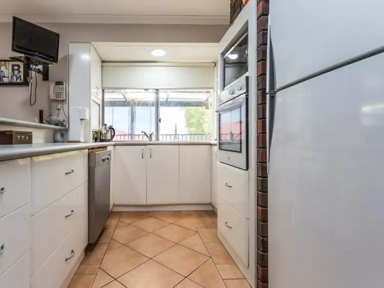 Seventh view of Homely house listing, 8 Tia Place, Willetton WA 6155