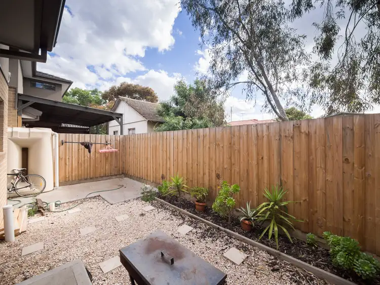 Seventh view of Homely townhouse listing, 2/34 Heather Court, Glenroy VIC 3046