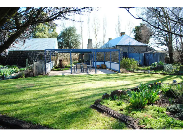 571 Forest Reefs Road, Millthorpe NSW 2798