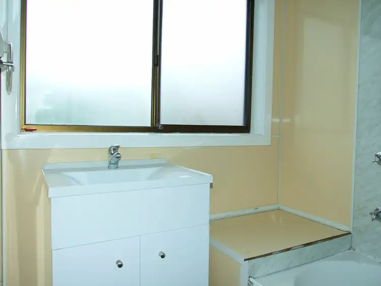 Seventh view of Homely house listing, 6 Prince Street, Moe VIC 3825