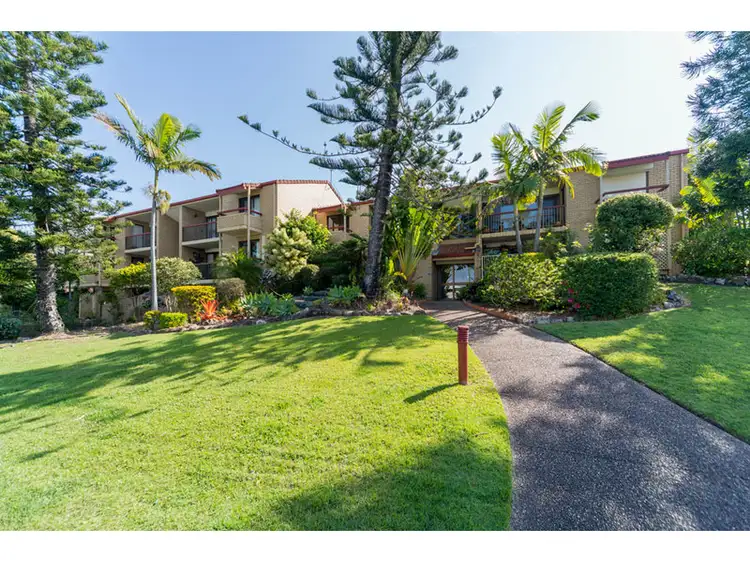 11/106 Bayview Street, Runaway Bay QLD 4216