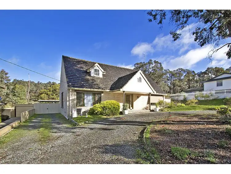 49 Emmett Street, Golden Square VIC 3555