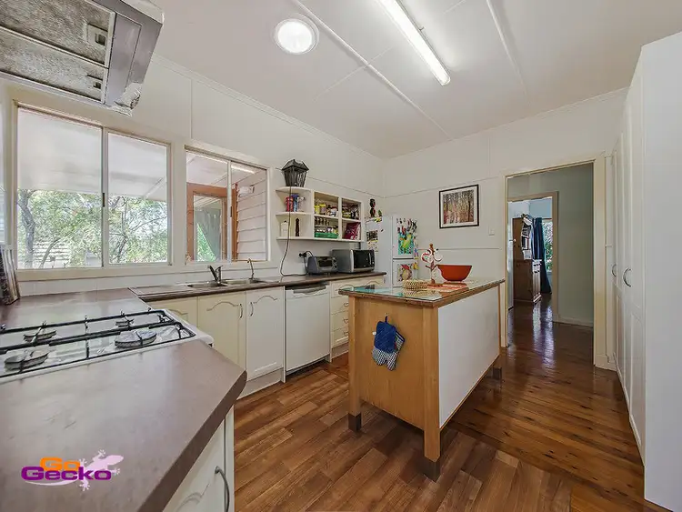 Fifth view of Homely house listing, 8 Joshua Street, Cannon Hill QLD 4170