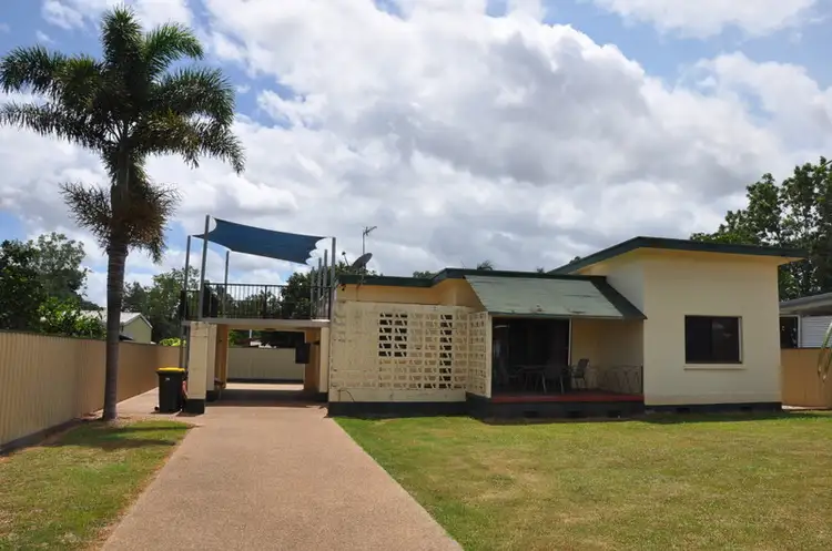 17 Chewko Road, Mareeba QLD 4880