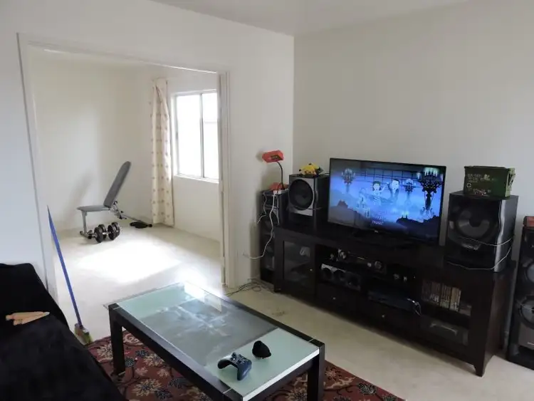 Second view of Homely unit listing, 2/19 Norman Street, Southport QLD 4215