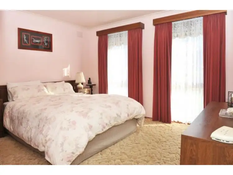Fifth view of Homely house listing, 126 Olympic Parade, Kangaroo Flat VIC 3555