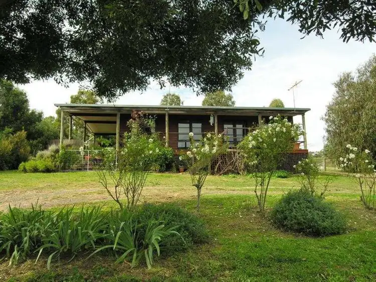 915 Old Tolmie Road, Mansfield VIC 3722