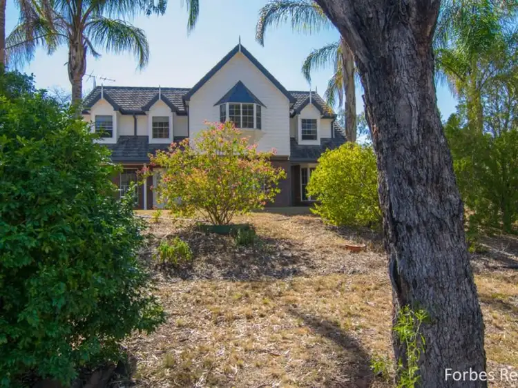 24 Kylie Street, Dalby QLD 4405