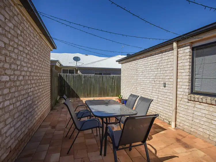 Sixth view of Homely unit listing, 2/10 Horton Street, East Toowoomba QLD 4350