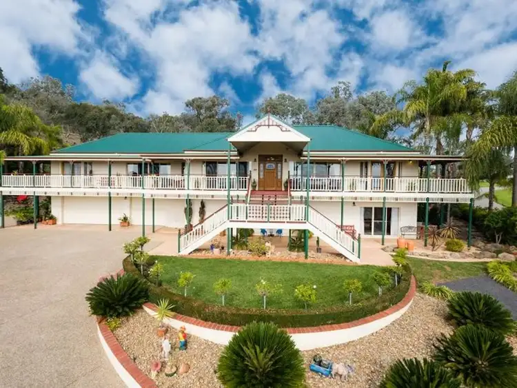 4 Caernarvon Court, Wodonga VIC 3690