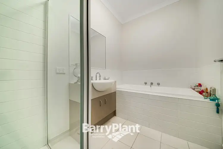 Fifth view of Homely house listing, 6/1 Walnut Way, Pakenham VIC 3810