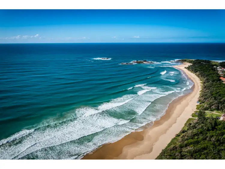 Third view of Homely unit listing, 2/43 Linden Avenue, Toormina NSW 2452