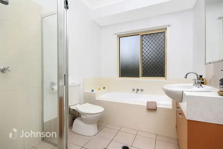 Fifth view of Homely house listing, 2 Gregory Close, Forest Lake QLD 4078