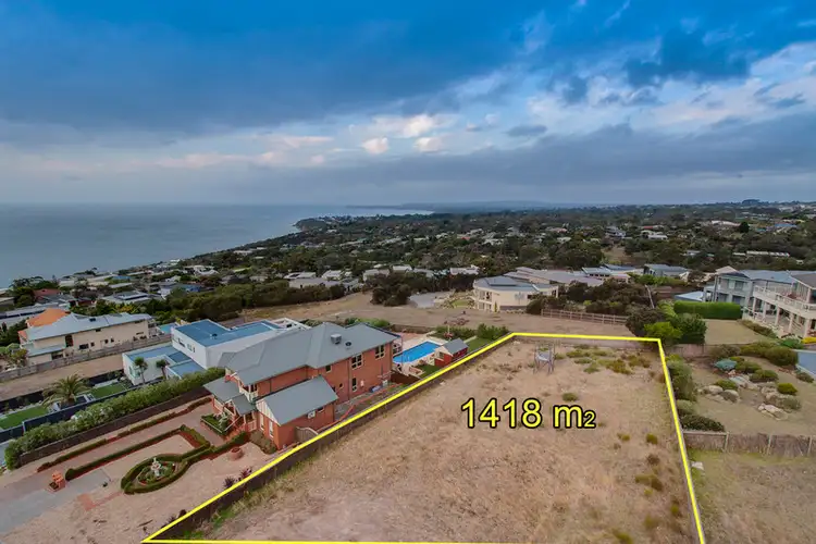 33 Park Road, Mount Martha VIC 3934