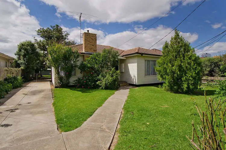 6 Lurg Avenue, Sunshine North VIC 3020