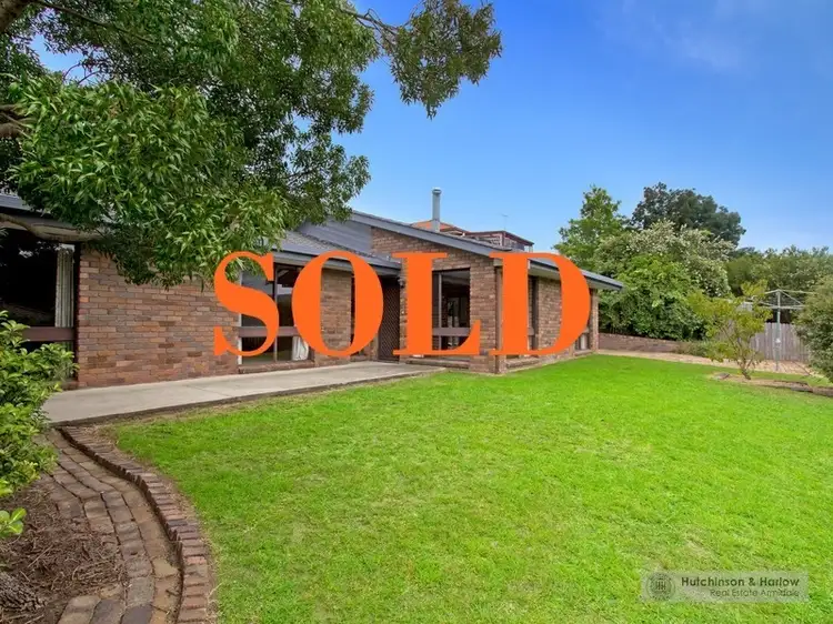 9 Yallambee Avenue, Armidale NSW 2350
