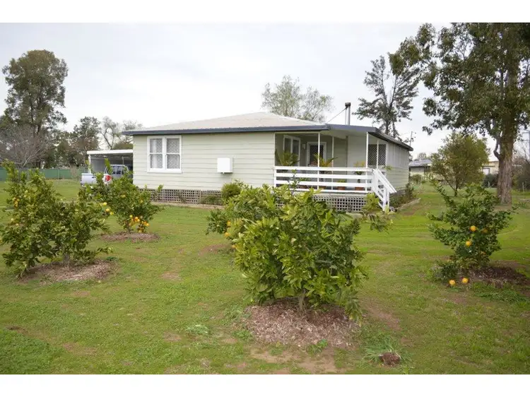 78-80 BREEZA Street, Carroll NSW 2340