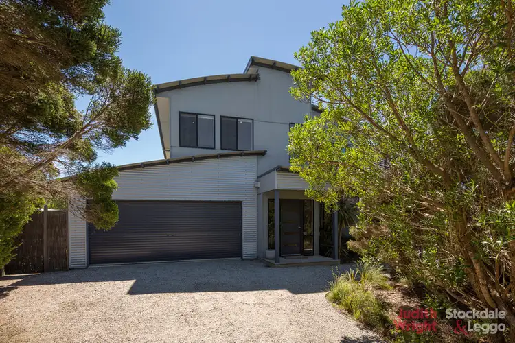 28 Lawson Street, Surf Beach VIC 3922