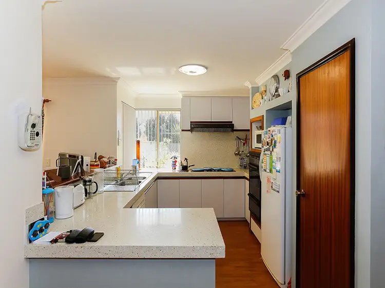 Sixth view of Homely house listing, 6 Venturi Drive, Ocean Reef WA 6027