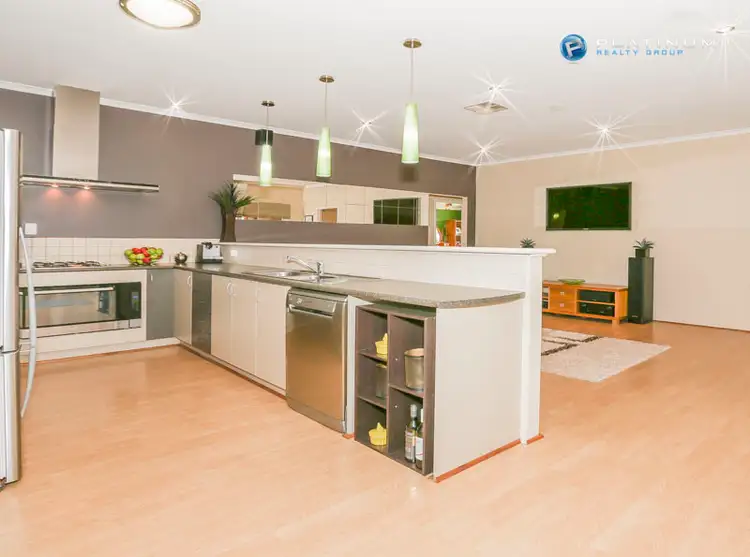 Second view of Homely house listing, 6 Ridglea Link, Clarkson WA 6030