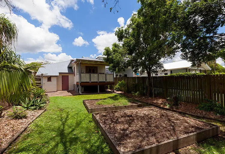 48 Park Terrace, Sherwood QLD 4075
