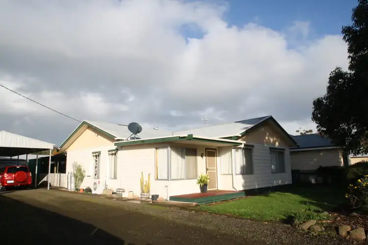 107 McLeod Street, Coleraine VIC 3315