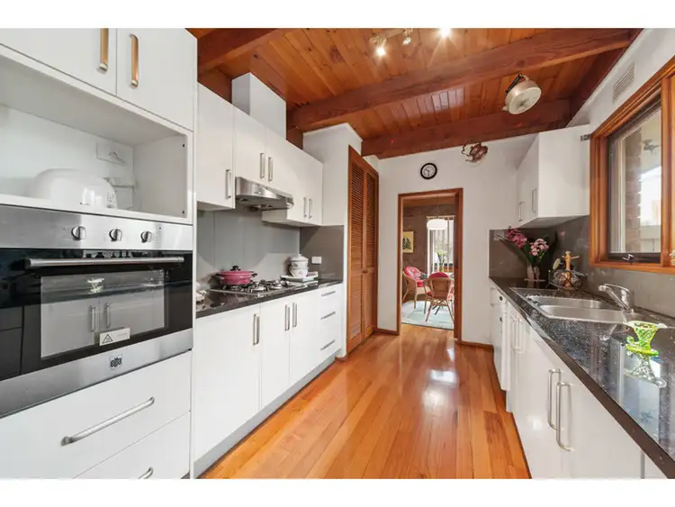 Third view of Homely house listing, 2 Jerome Court, Frankston VIC 3199