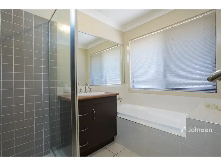 Fifth view of Homely house listing, 8 Merle Court, Birkdale QLD 4159