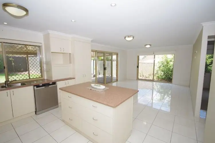 37 Peachface, Springfield QLD 4300