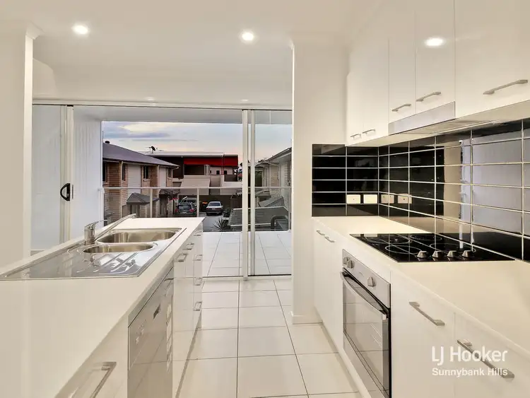 Second view of Homely townhouse listing, 4/31 Howsan Street, Mount Gravatt East QLD 4122