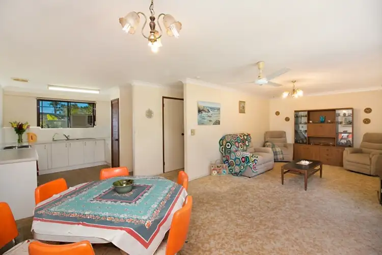 2/27 Jacaranda Avenue, Tweed Heads West NSW 2485