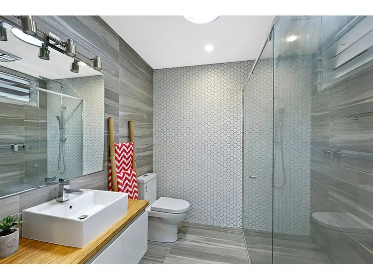 Sixth view of Homely house listing, 21 Wombat Street, Berkeley Vale NSW 2261