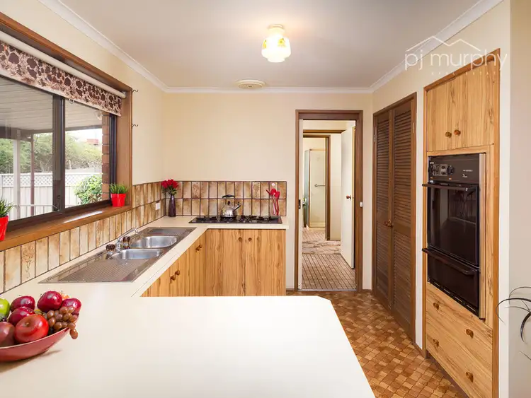 Third view of Homely unit listing, 1/7 Donelly Avenue, Wodonga VIC 3690