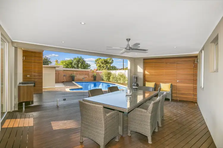 27 Norrie Avenue, Clovelly Park SA 5042