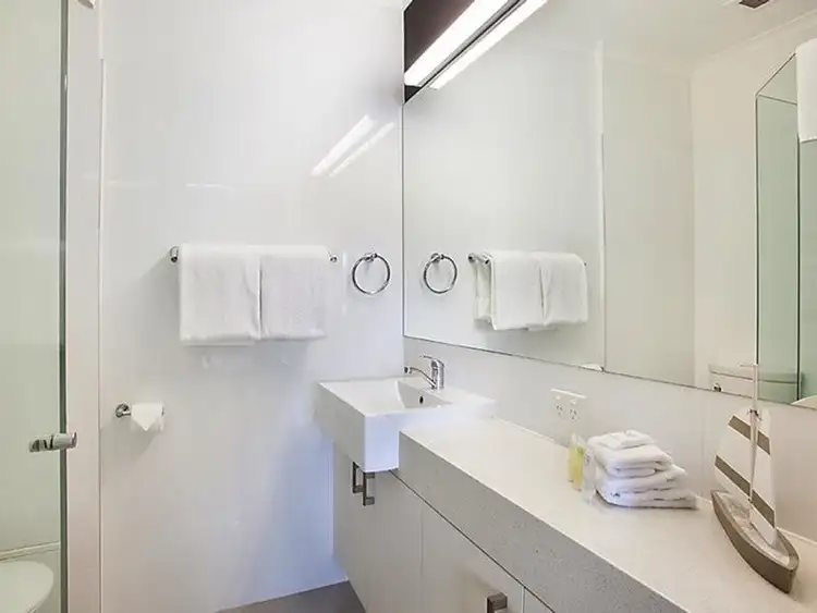 Sixth view of Homely unit listing, 32/5 Quamby Place, Noosa Heads QLD 4567