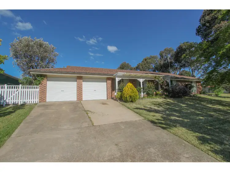 10 Miller Street, Bathurst NSW 2795