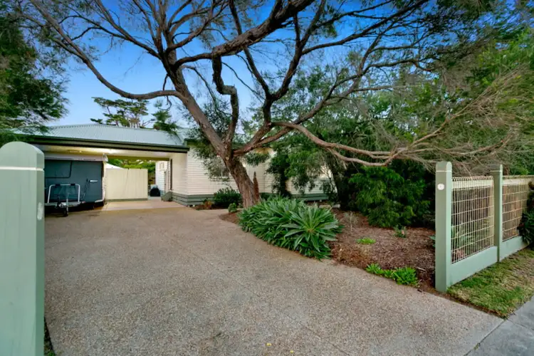 2 Nelson Street, Mornington VIC 3931