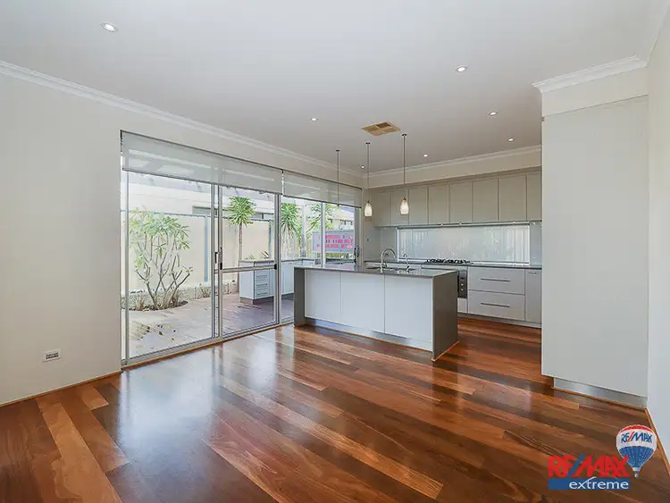 Sixth view of Homely house listing, 10 Blackwood Meander, Yanchep WA 6035
