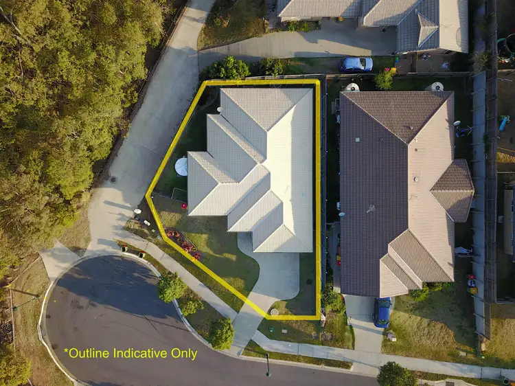 Second view of Homely house listing, 5 Charlotte Court, Leichhardt QLD 4305