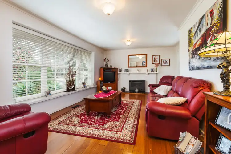 Second view of Homely house listing, 3 Peter Court, Seaford VIC 3198