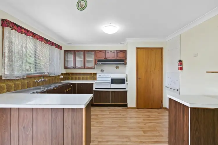 Second view of Homely house listing, 7 Mindaree Avenue, Wyoming NSW 2250