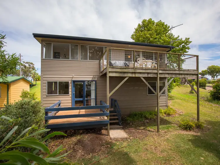 10 Garside Road, Mollymook NSW 2539