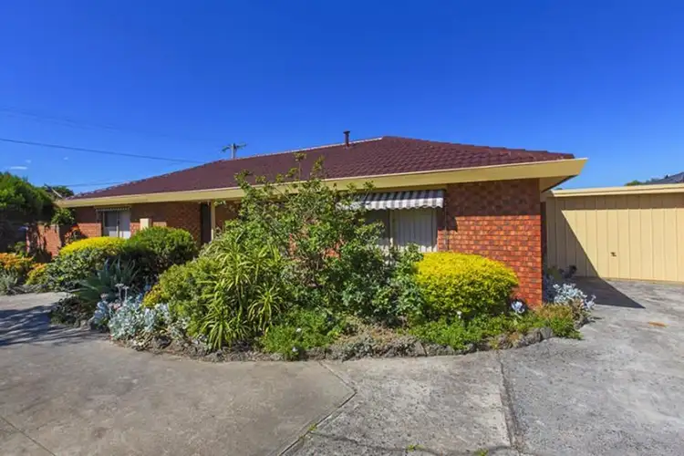 1/2 Catherine Avenue, Chelsea VIC 3196