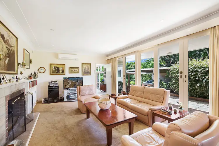 Fourth view of Homely house listing, 10 Curzon Street, Mount Lofty QLD 4350