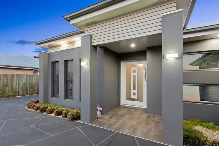 Second view of Homely house listing, 7 Webcke Crescent, Kleinton QLD 4352