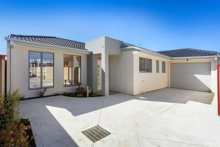 Main view of Homely unit listing, 2/14 Charles Street, Sunshine North VIC 3020