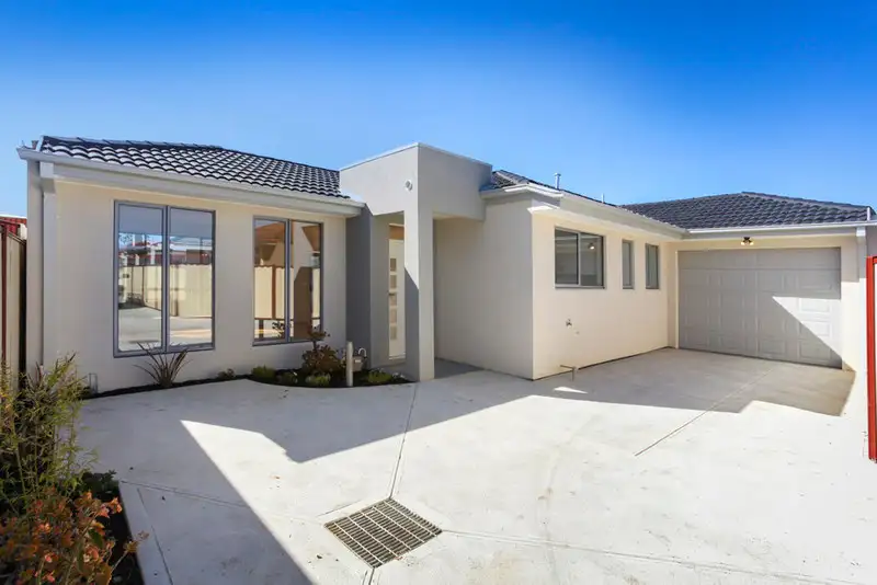 Main view of Homely unit listing, 2/14 Charles Street, Sunshine North VIC 3020