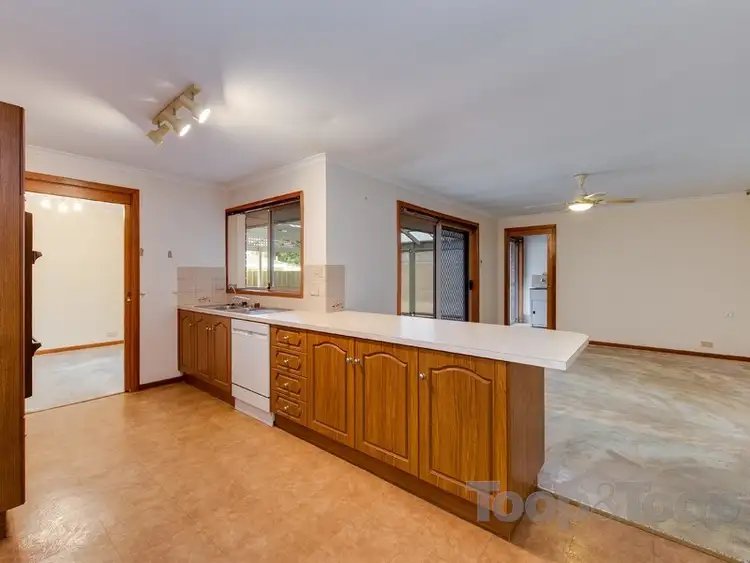Sixth view of Homely house listing, 6 Bendigo Close, Trott Park SA 5158