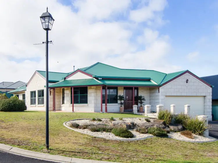 19 Stiles Street, Mount Gambier SA 5290