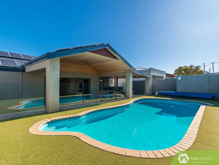 42 Beach Road, Watermans Bay WA 6020